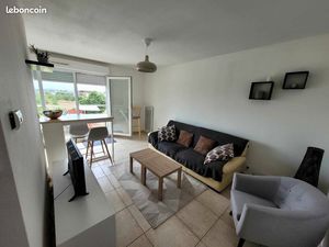 T2 meublé de 37m2 au 3ème avec ascenseur