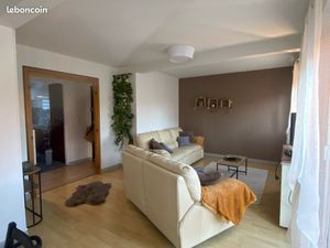 T3 de standing meublé avec garage