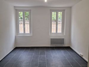 Location T2 30m² 13015 780 CC