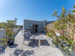 Appartement 4 pièces 96 m²