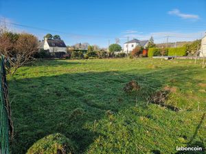 Terrain constructible 1327m² (77/m²)