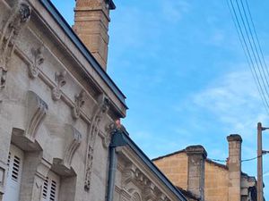 Bordeaux cauderan primerose échoppe pierre avec garage