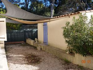 Sausset loue appartement t3 = 1.415 00 c.c