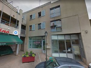 BELLENAVES - cœur de bourg - Appartement T2