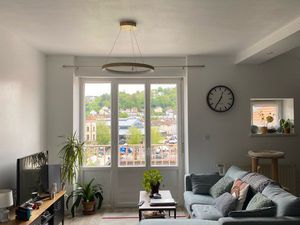 Appartement rénové 70 m²  2 chambres  lumineux avec cave et grenier