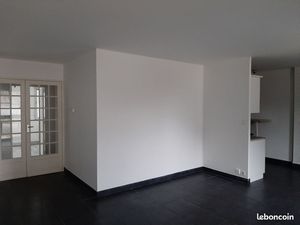 Nouveau - HYPERCENTRE - Confortable appartement T4 situé dans une Résidence de Standing sé