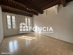 Studio 1 pièce 30 m²