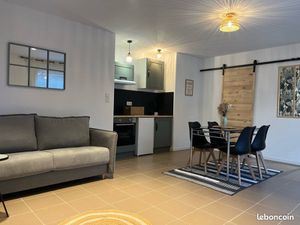 Studio neuf avec parking et jardin au calme libre immédiatement