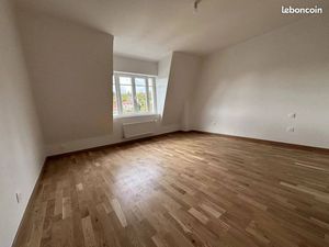 Appartement T3 rénové – Rue de la Monnaie