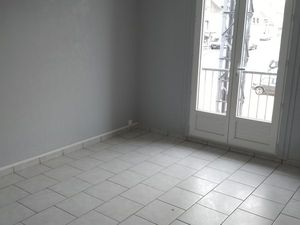 Location T3 550 EURS CHAUFFAGE COMPRIS