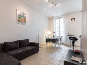 PARTICULIER loue 2 pièces meublés Quartier PORT-ANTIQUAIRES NICE