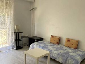 Studio 1 pièce 24 m²