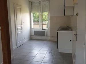 Apparemment F1 centre ville 30m2