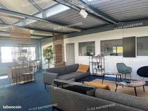 Bureaux 200 m²