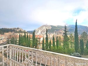 Appartement 3 pièces 97 m²