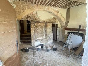 Maison à rénover quartier historique Robion