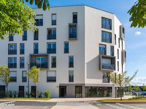 Location Studio avec Balcon