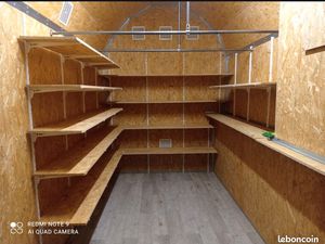 Box de stockage 12m2