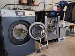 Blanchisserie à vendre murs et fonds de commerce