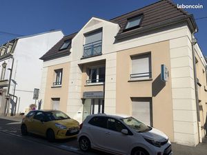 Local 340 m² Brumath