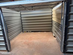 Box de stockage 15 m²