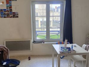 Loue studio T1 F1 Angers centre fac saint Serge