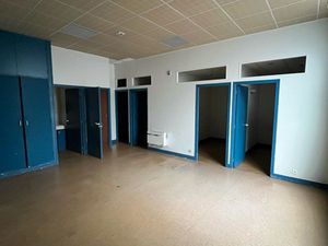 Local commercial 120 m2 cergy