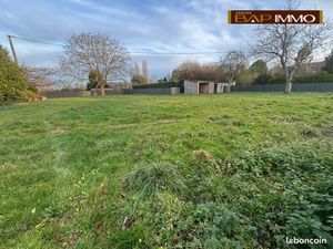 Terrain 1607 m² Lisieux