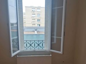 2 pièces au pied du RER nanterre ville