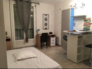 Appartement studio meublé