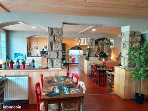 Restaurant / fond de commerce – Saint-Nectaire / Puy-de-Dôme / Sancy / Auvergne