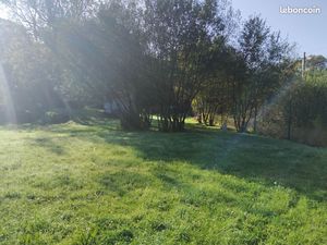 Rare à Lannion – Grand terrain constructible 1695 m²  au calme  proche centre