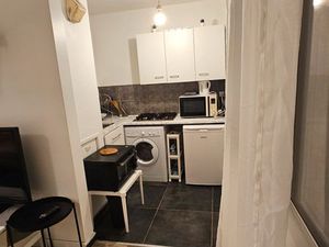 Vente studio meublé Porte de la Villette