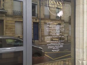 CESSION DE DROIT AU BAIL – LOCAL COMMERCIAL 24 m² – BORDEAUX LOYER LOCATION 572 / mois