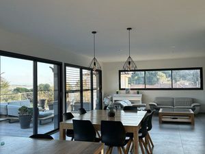 Maison 6 pièces 277m2