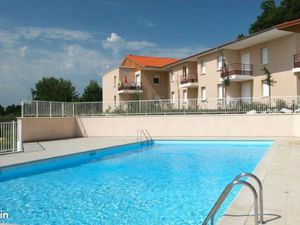 T2 meublé avec piscine balcon et parking