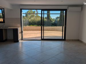 T4 lumineux avec extérieur