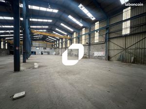 Local d'activité 1 500 m²