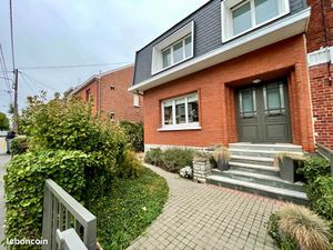 Maison semi individuelle 180 m2