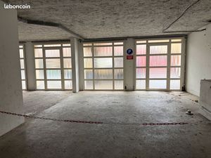 Lot de 2 parkings à vendre