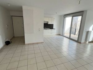 Villeurbanne – Secteur recherché – Bel appartement T3 de 68 3 m² avec balcon et garage