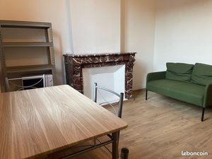 Appartement deux pièces meublées au calme avec électricité et internet compris