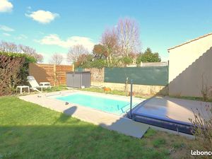 Proche HÔPITAL  Les OUDAIRIES  maison de PLAIN-PIED avec PISCINE