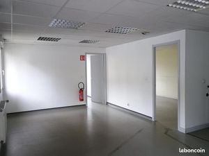 Bureaux 120 m²