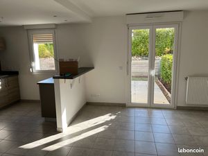 A louer quartier 5 fontaines appartement t4