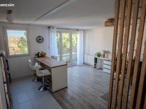 T2 rénové secteur Croix Daurade-parking privé