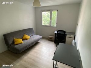 Studio 20M2 résidence étudiante Les Estudines - Pont des Catalans