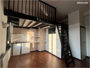 Studio 1 pièce 19 m²