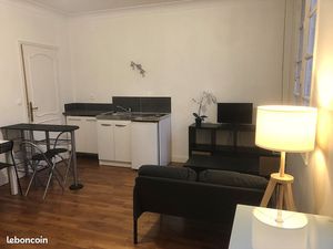 Tours Ste Anne  studio meublé avec WIFI et lave-linge