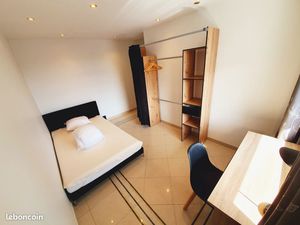 Location avec le service de ménage à Massy